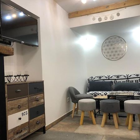 Durban Des Corbieres : Maison Neuve Deco Moderne Εξωτερικό φωτογραφία